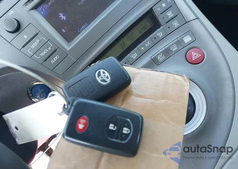 2015 Toyota Prius Two z USA, uszkodzony, nr VIN JTDKN3DU0F0434873